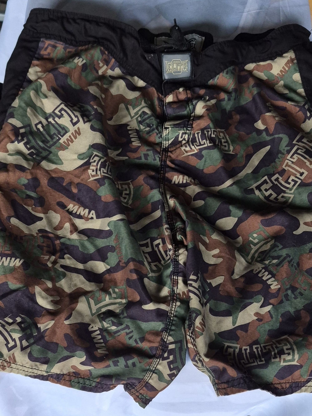 Elite MMA Men's Camo Fight Training Shorts - Green/Brown XL